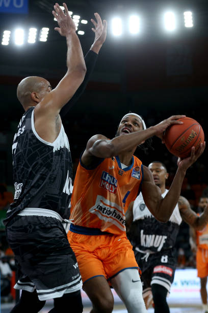 进攻端利用 进攻端利用